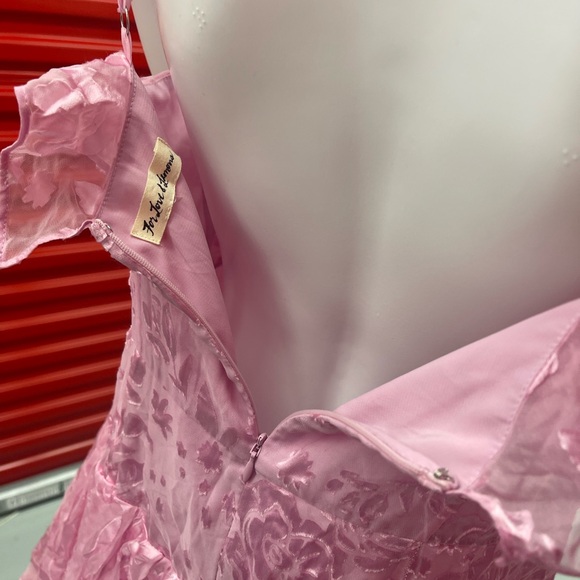 Pink Cosmo Asymmetrical Drapery Dress - Picture 14 of 15